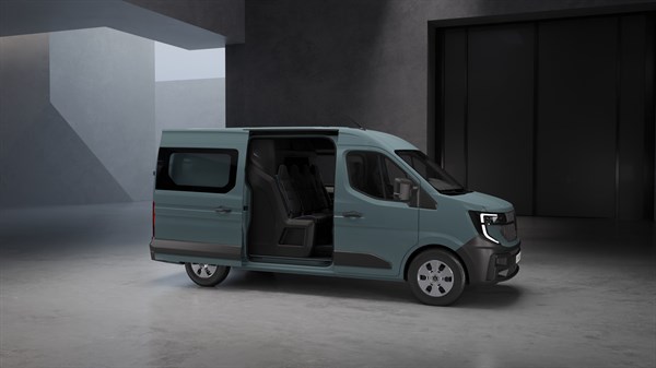 1,312 mm sliding side opening - Renault Master
