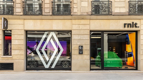 rnlt showrooms whirlwind tour