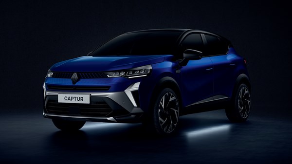 underbody welcome lighting - Renault Captur full hybrid E-Tech