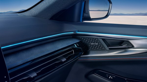 Rafale full hybrid E-Tech - interior design 
