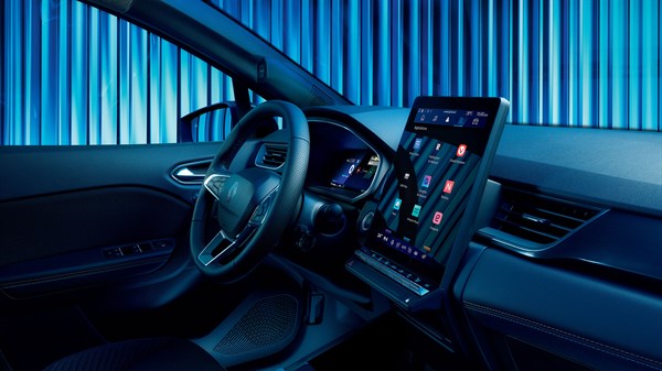 Renault Symbioz full hybrid E-Tech - εμπειρία δικτυωμένης οδήγησης