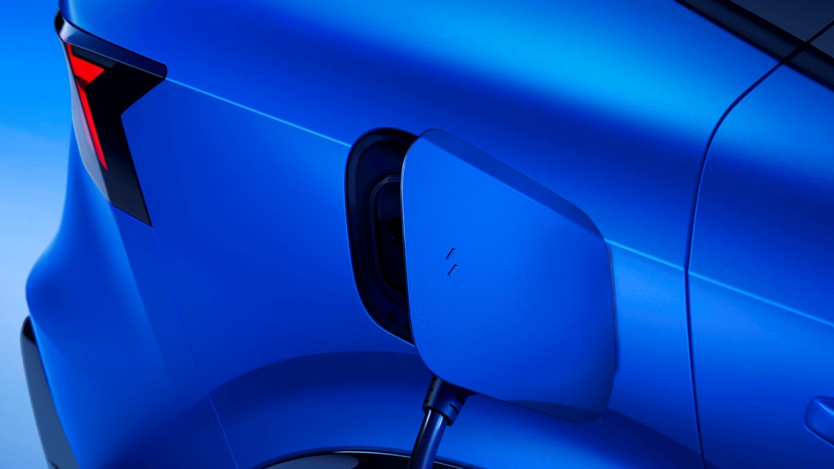 Renault Rafale E-Tech 4x4 300 hp